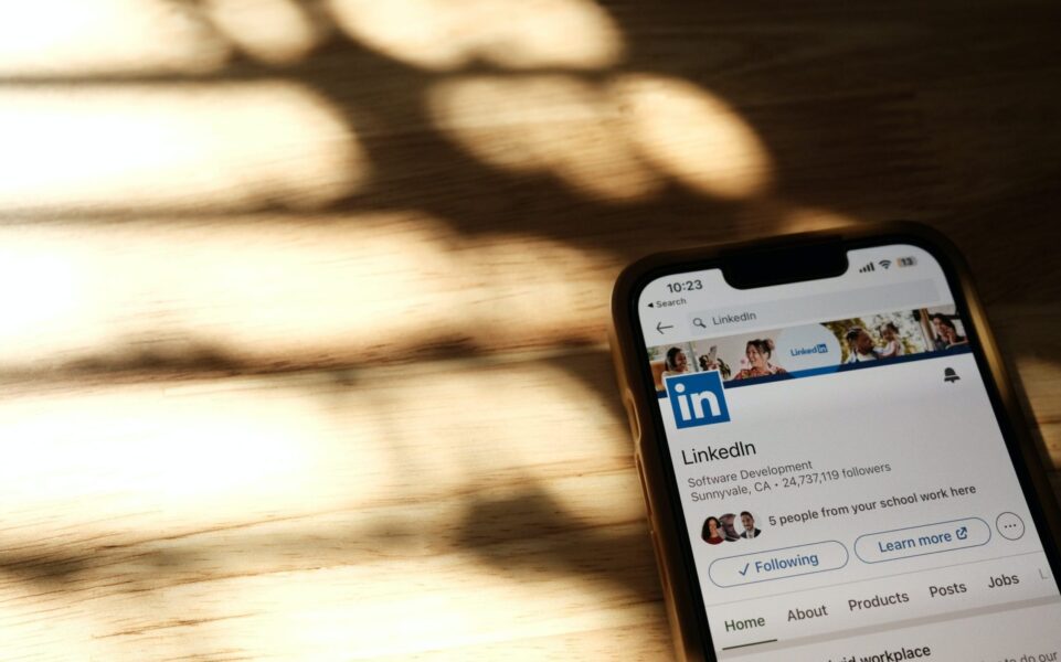 How To Optimise Your LinkedIn Profile And Get Noticed